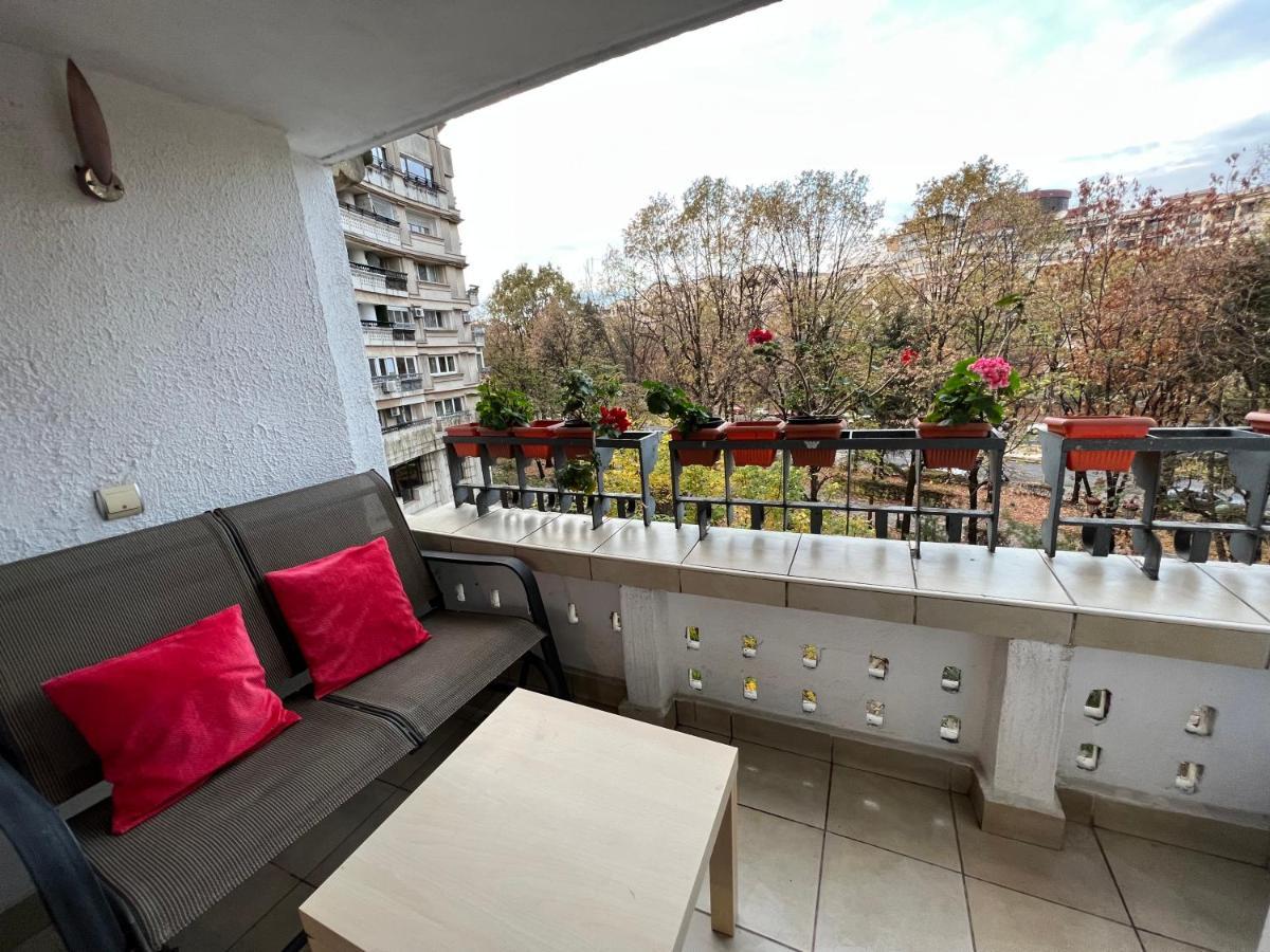 Color Apartments Unirii 14 Blv Bucharest Luaran gambar
